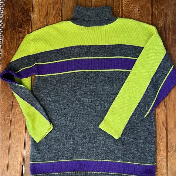Men's vintage 90s lime, green, gray, purples stripe turtleneck ski Sweater - Picture 5 of 7